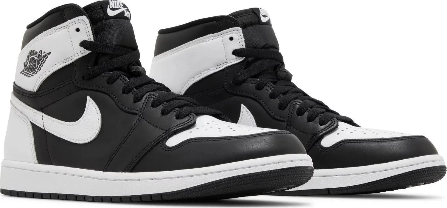 Air Jordan 1 Retro High OG Black White