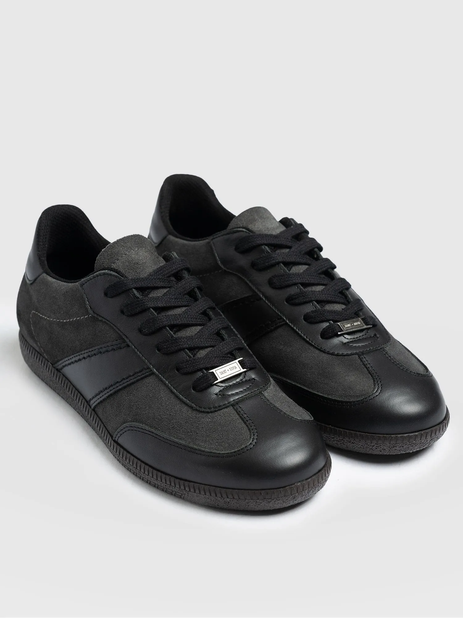 Broadway Trainer - Black