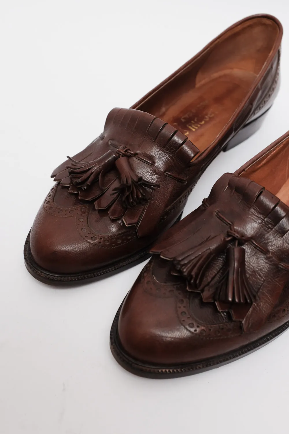 ITALY 39 1/2 LEATHER TASSEL LOAFERS