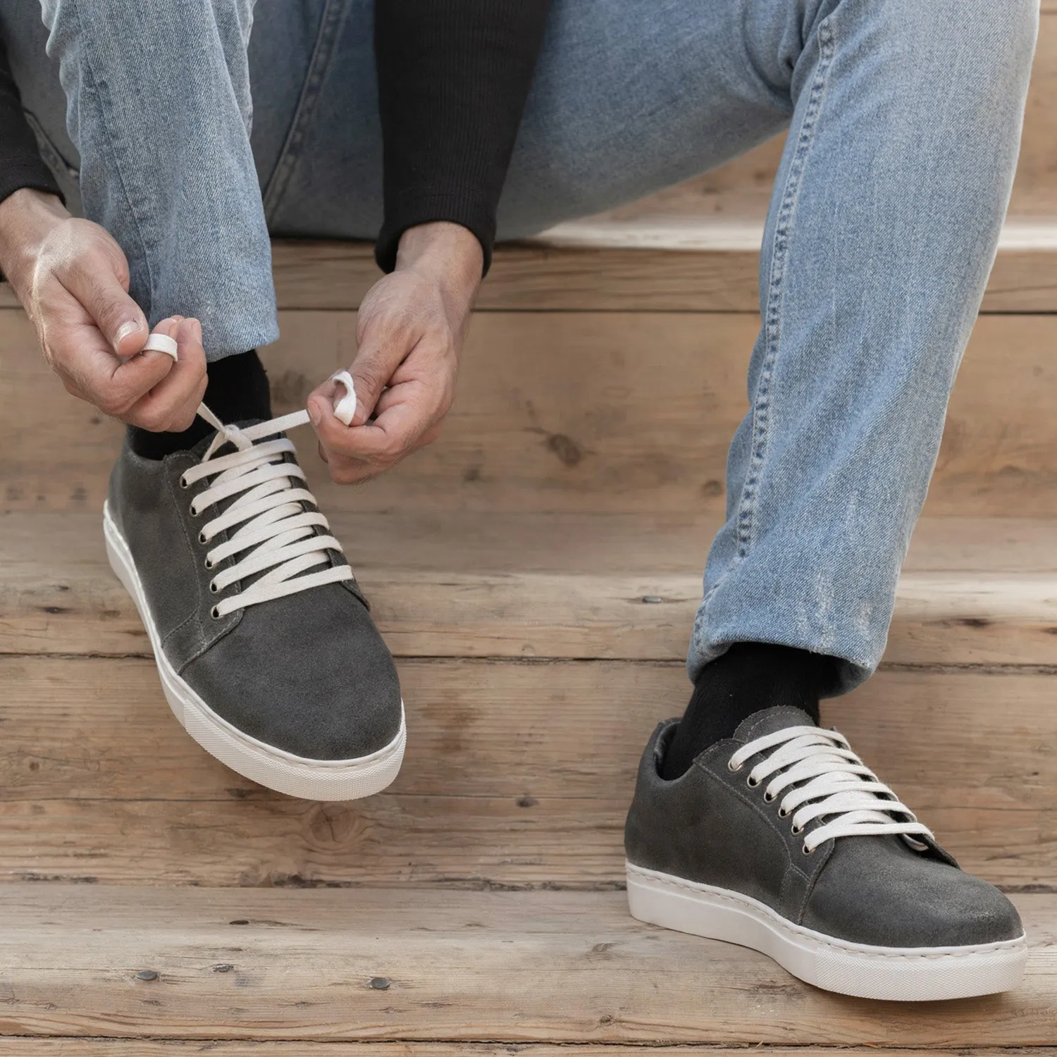 Murphy Low Top Grey Suede Leather Sneakers