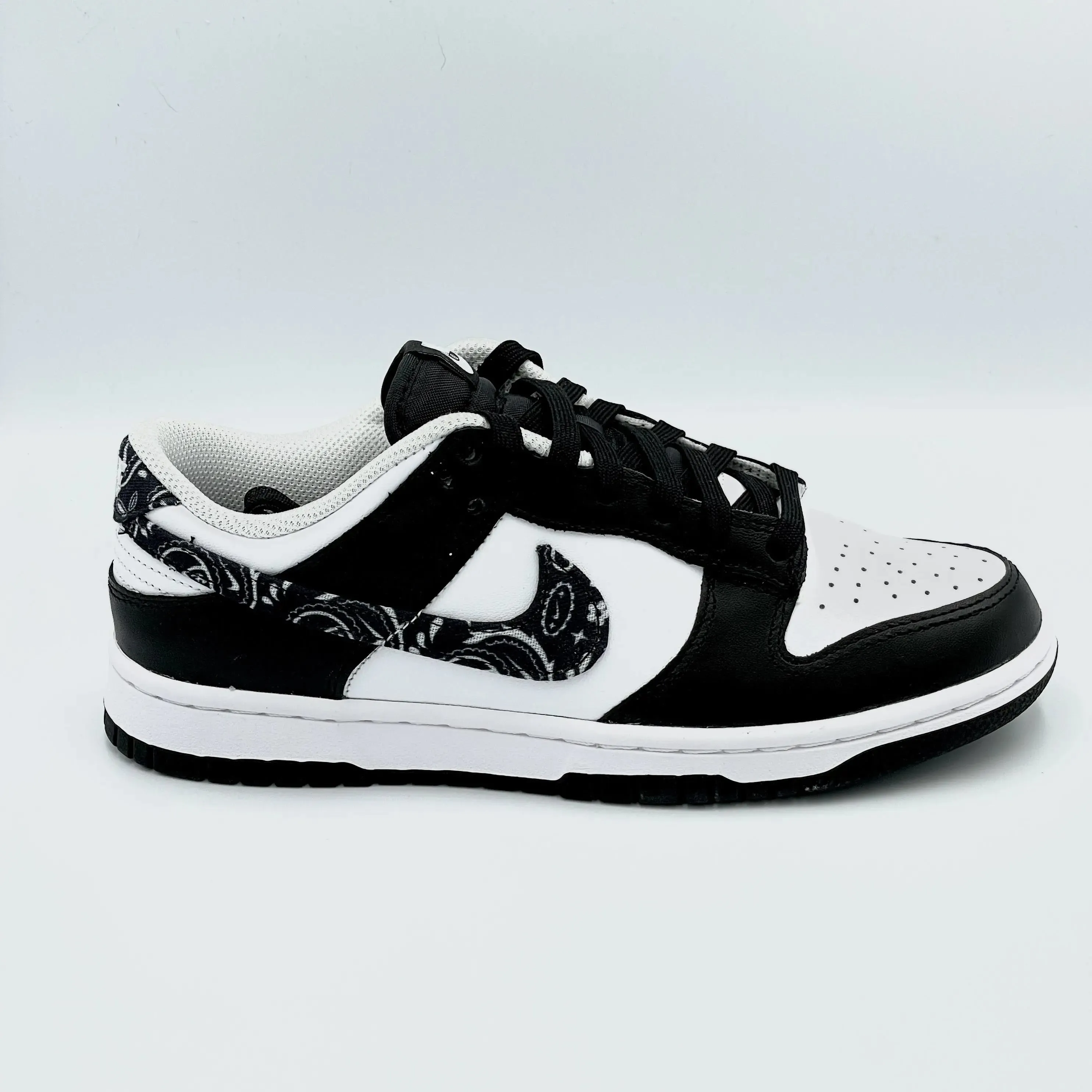 Nike Dunk Low Essential Paisley Pack Black